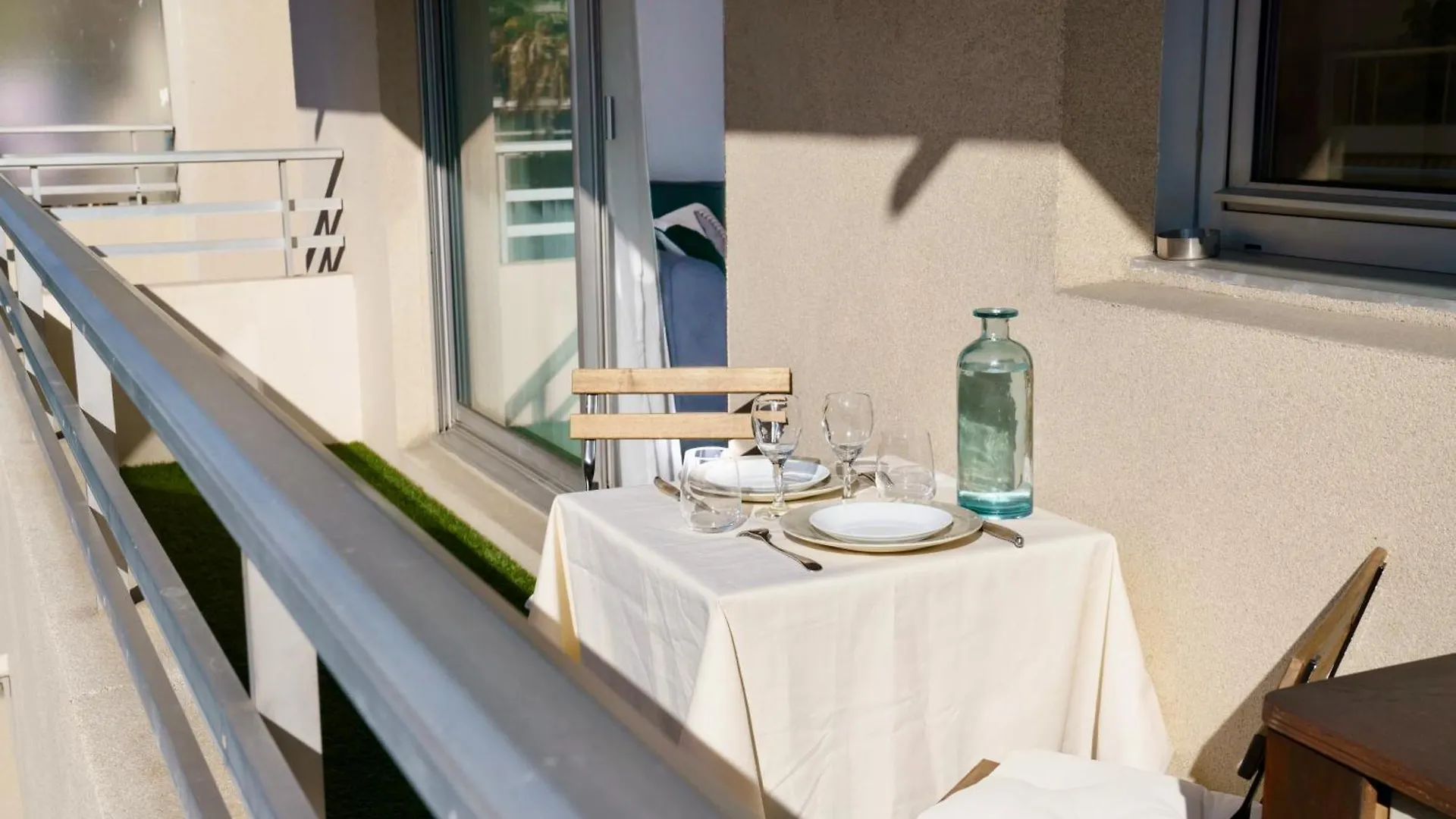 100M Plage Stella Antibes Apartment